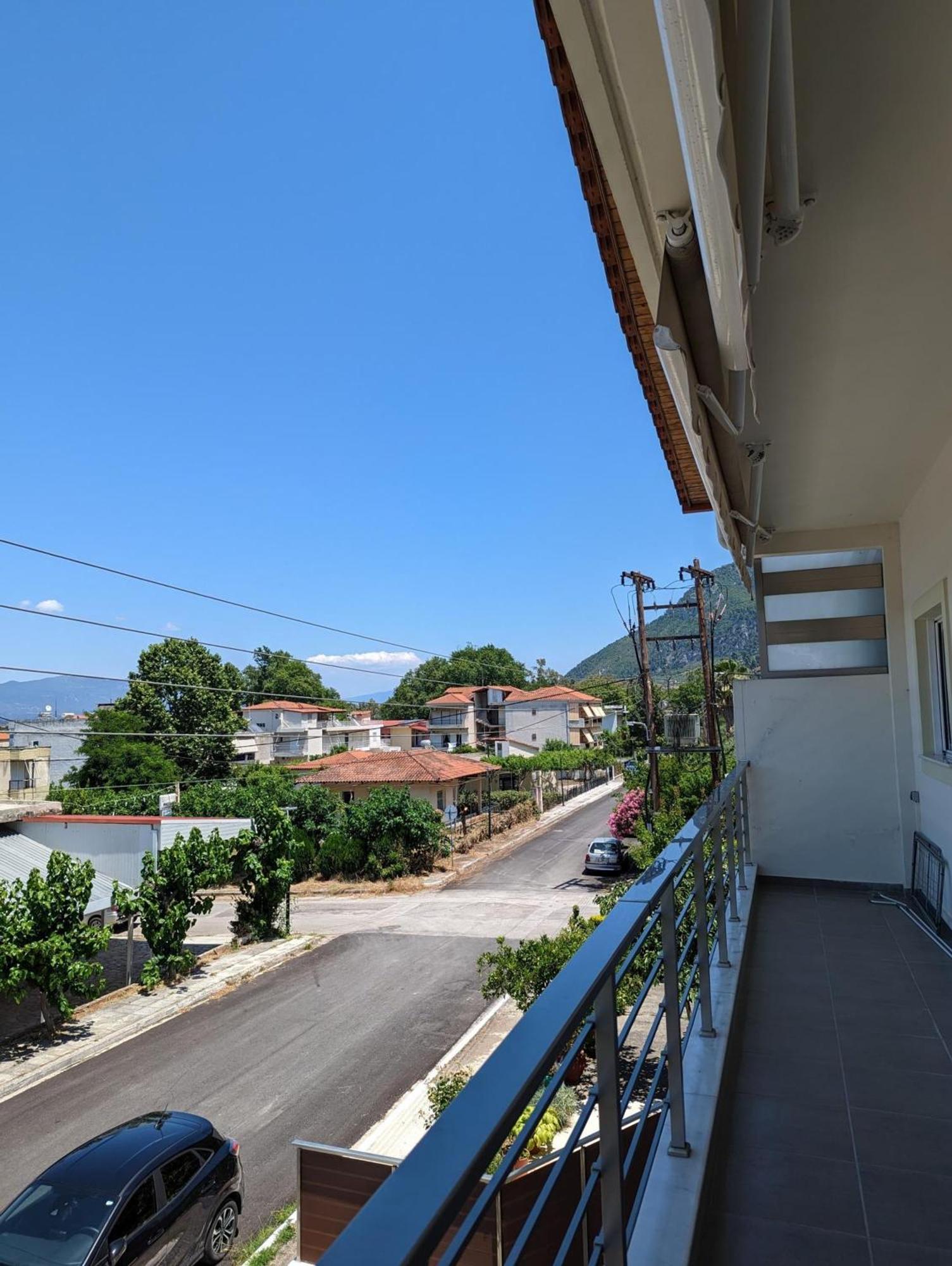 Samaras Apartments In Kamena Vourla Exteriér fotografie