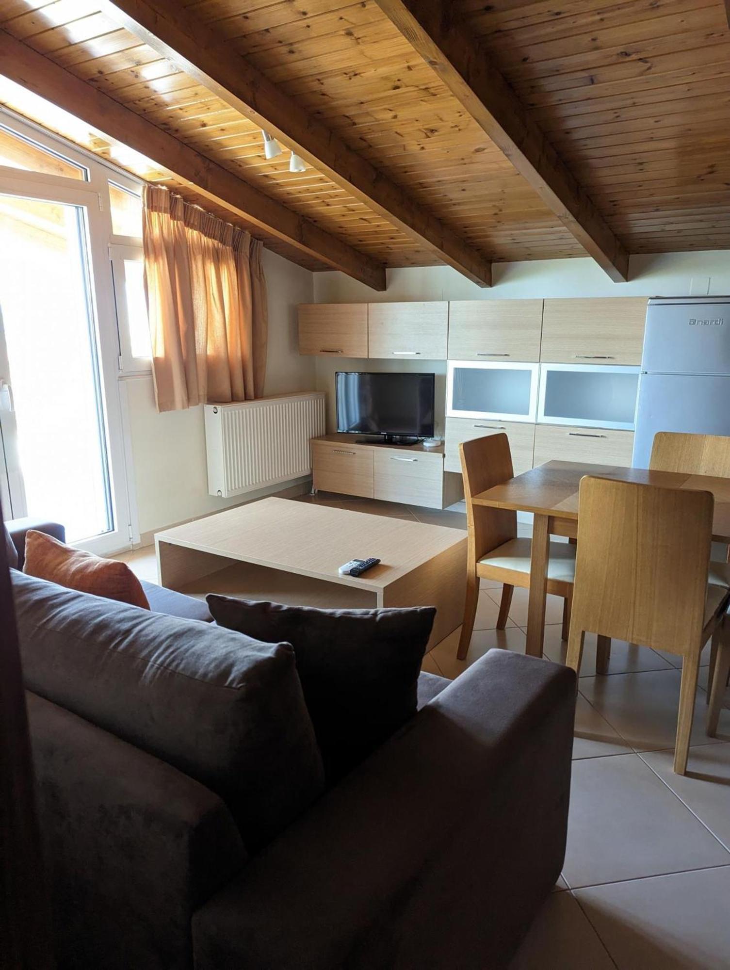 Samaras Apartments In Kamena Vourla Exteriér fotografie