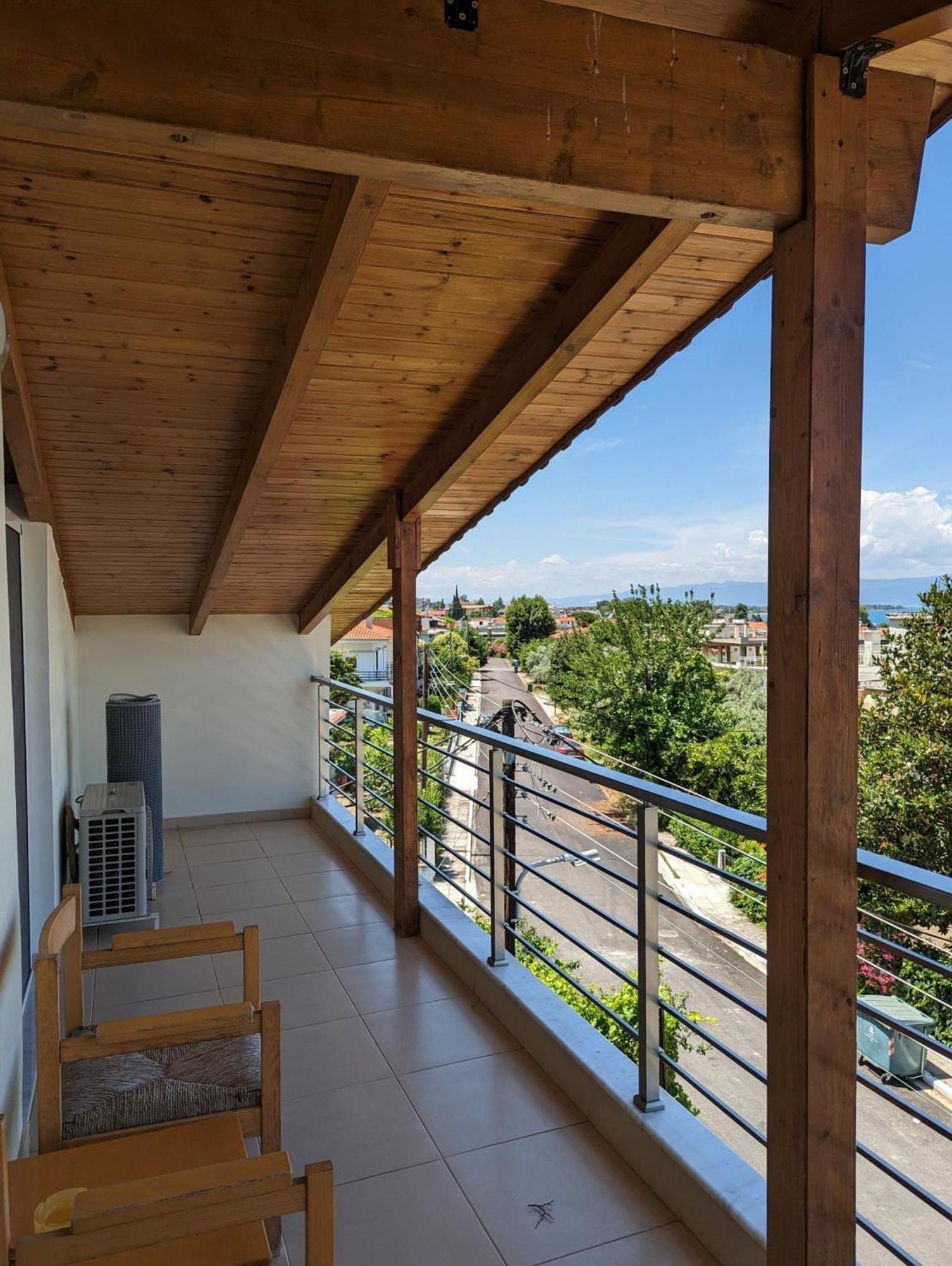 Samaras Apartments In Kamena Vourla Exteriér fotografie