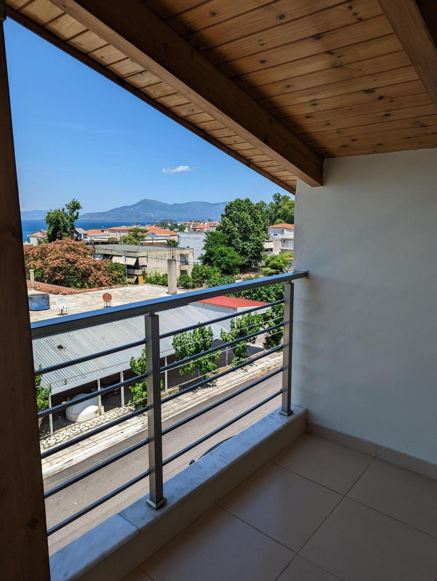 Samaras Apartments In Kamena Vourla Exteriér fotografie