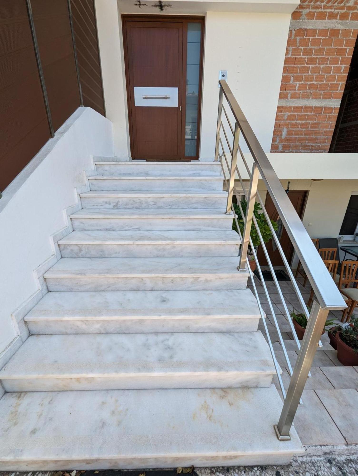 Samaras Apartments In Kamena Vourla Exteriér fotografie